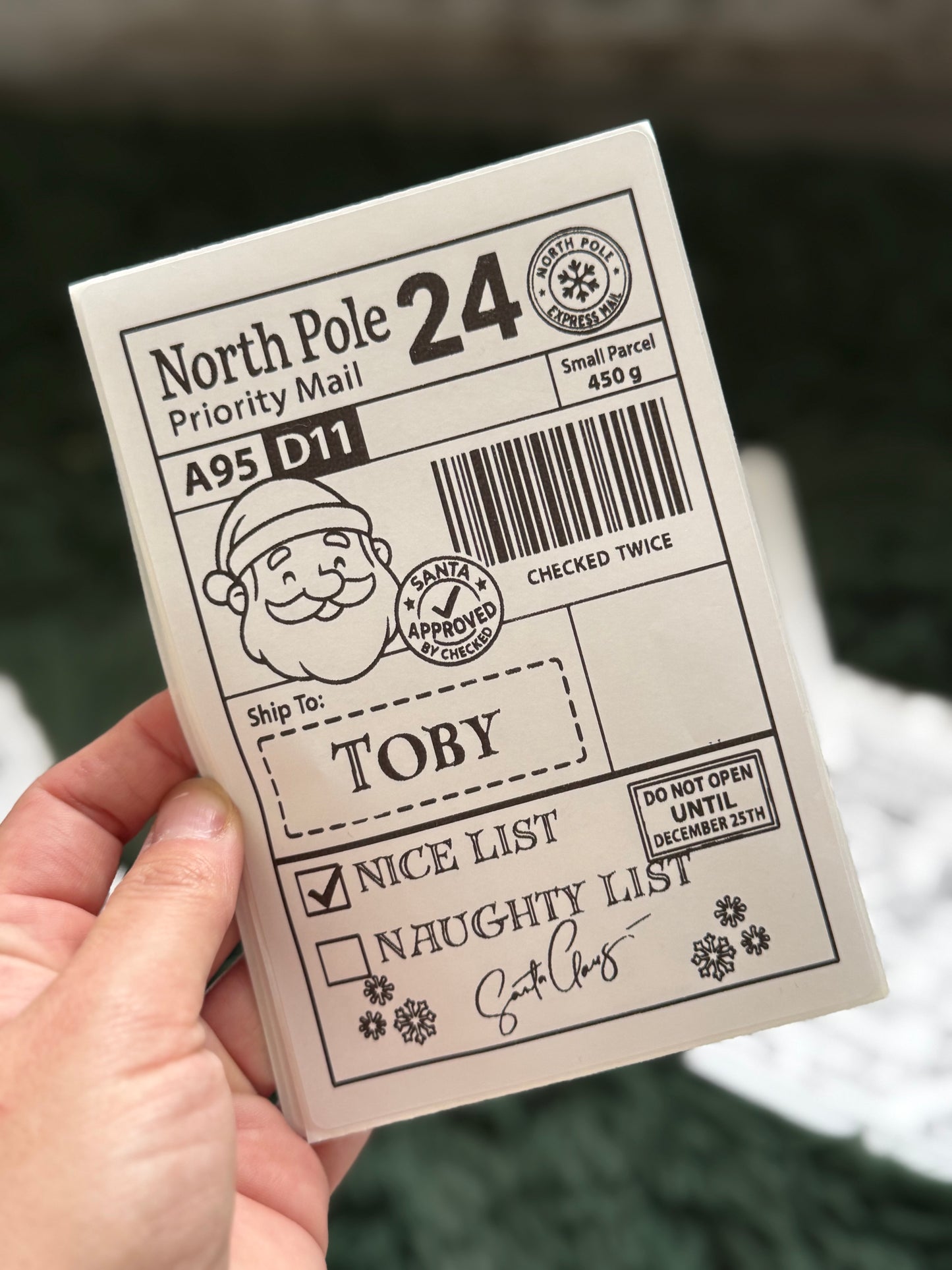 Pack of 25 elf gift labels