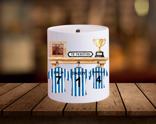 Money box - family shelf