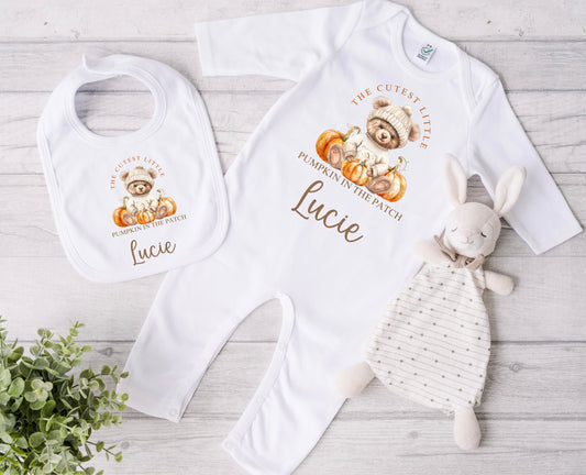 Cute bear  pumpkin patch babygrow and bib set