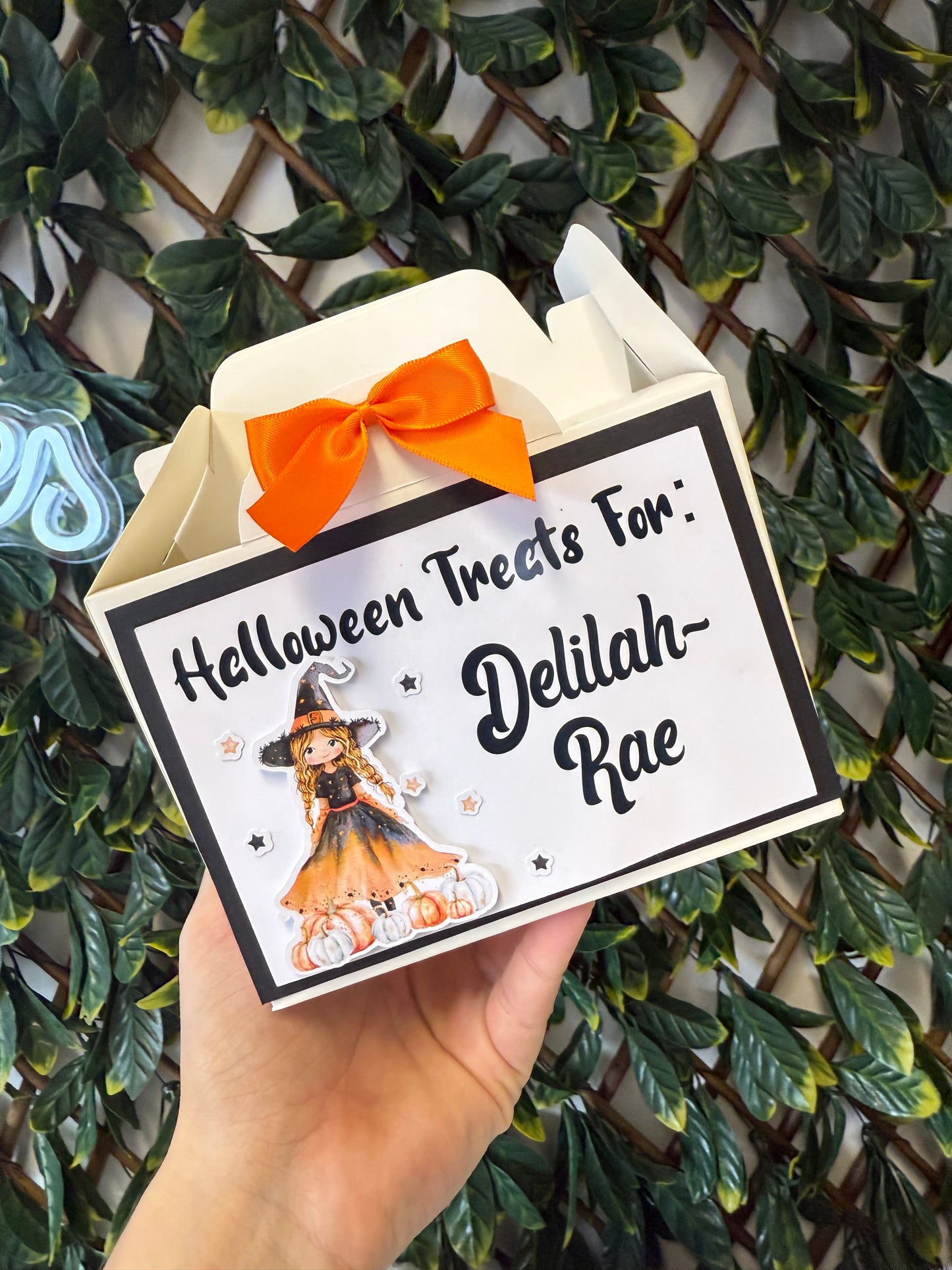 Halloween treat box - all designs
