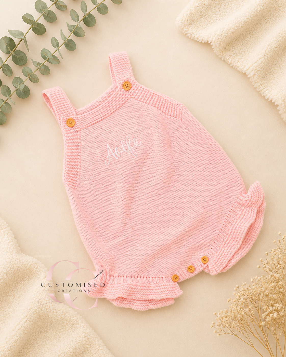 Sleeveless knitted embroidered name romper