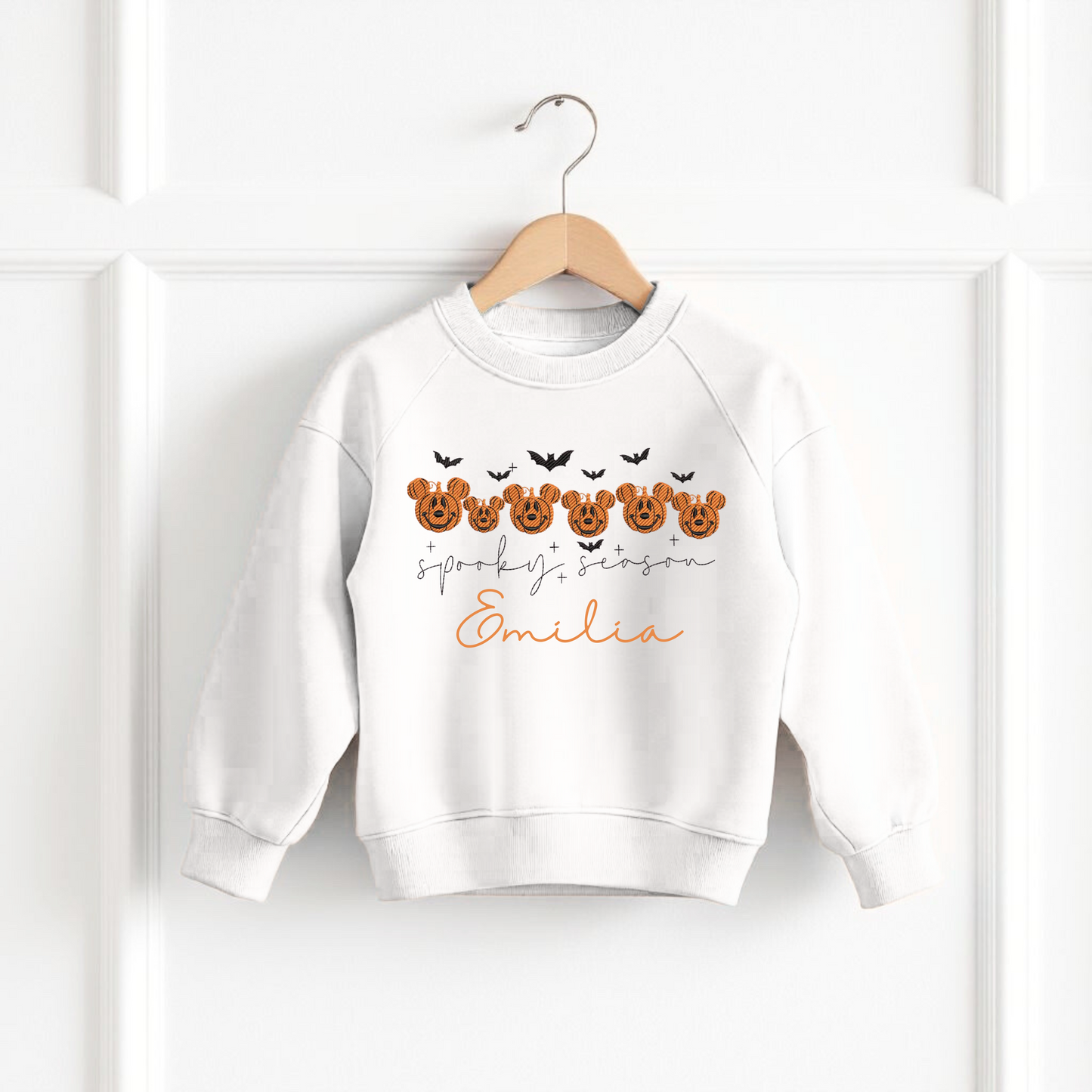 Embroidered Halloween sweatshirt - pumpkin Mickey - 4 colours