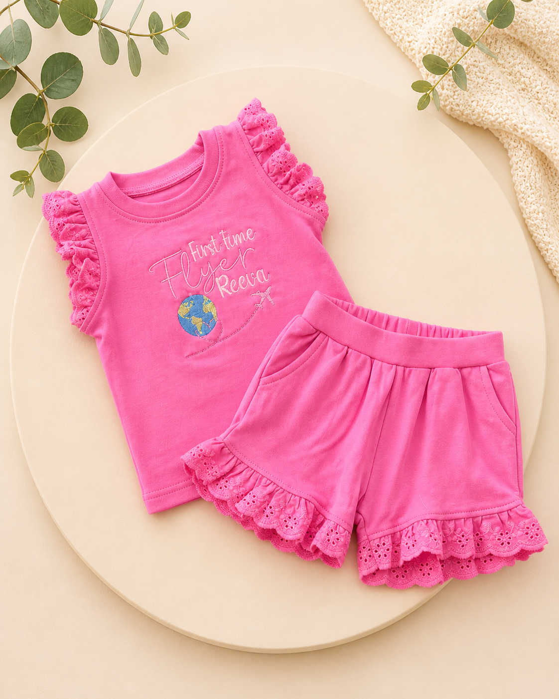 Embroidered flyer anglaise shorts and tshirt