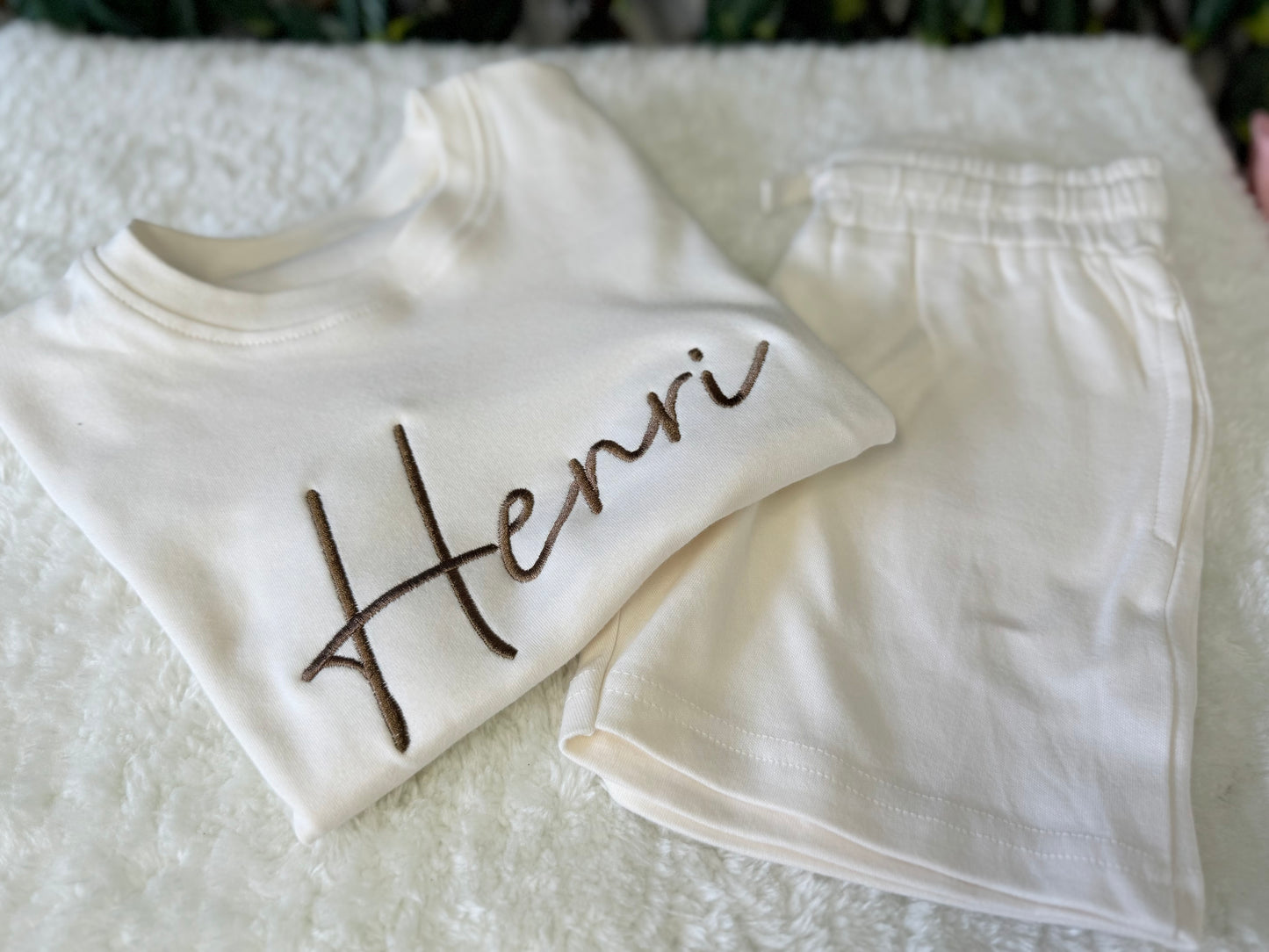 Embroidered shorts and tshirt set