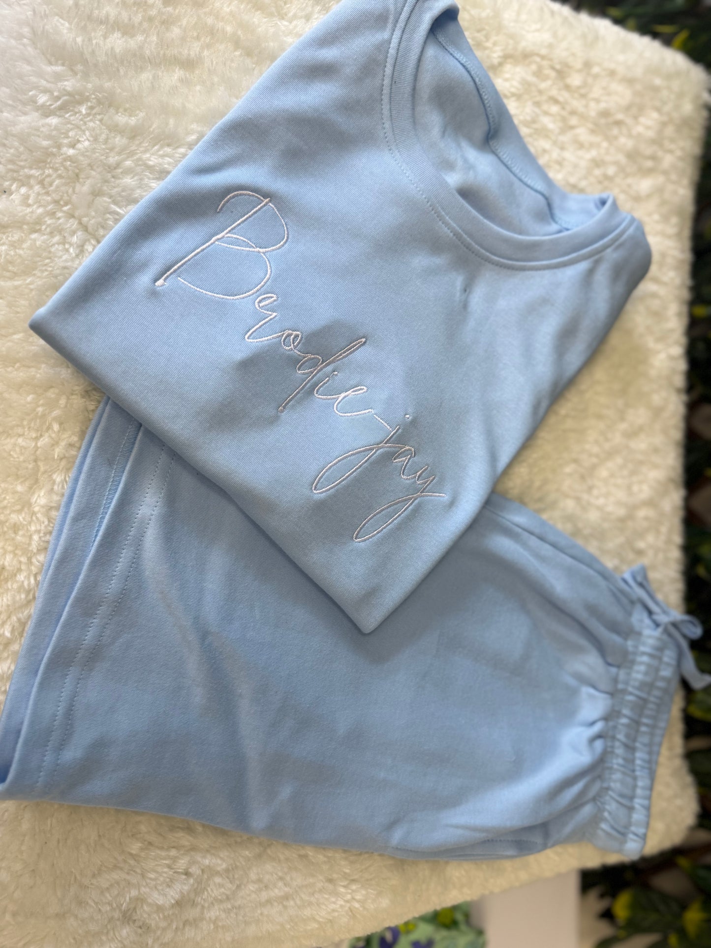 Embroidered shorts and tshirt set