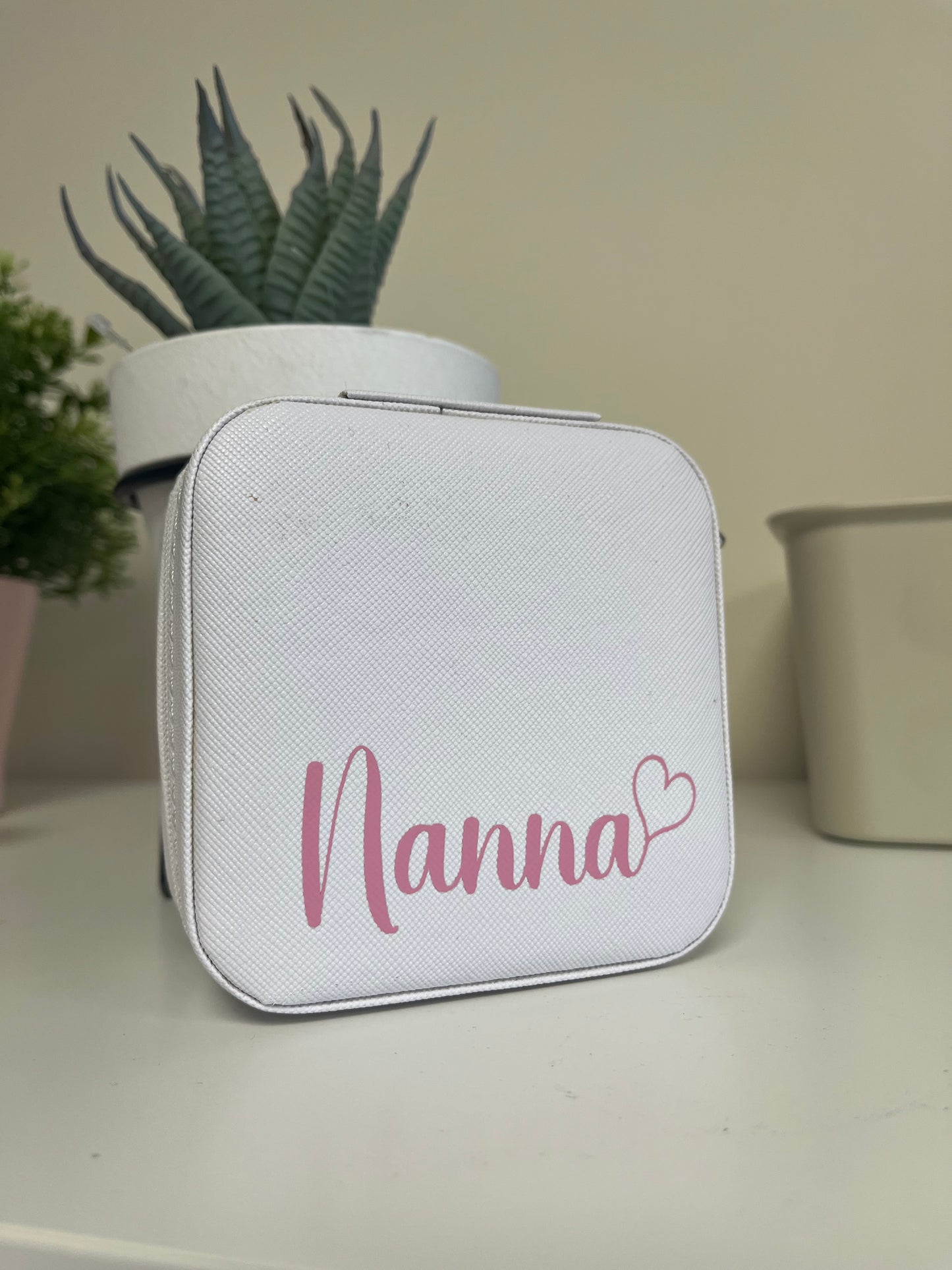 Jewellery box