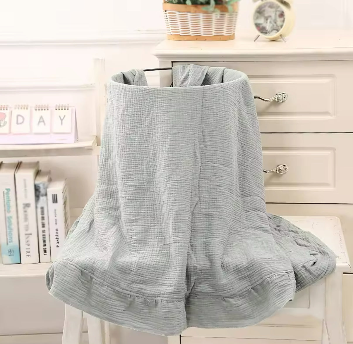 Embroidered 100% cotton blanket TESTER
