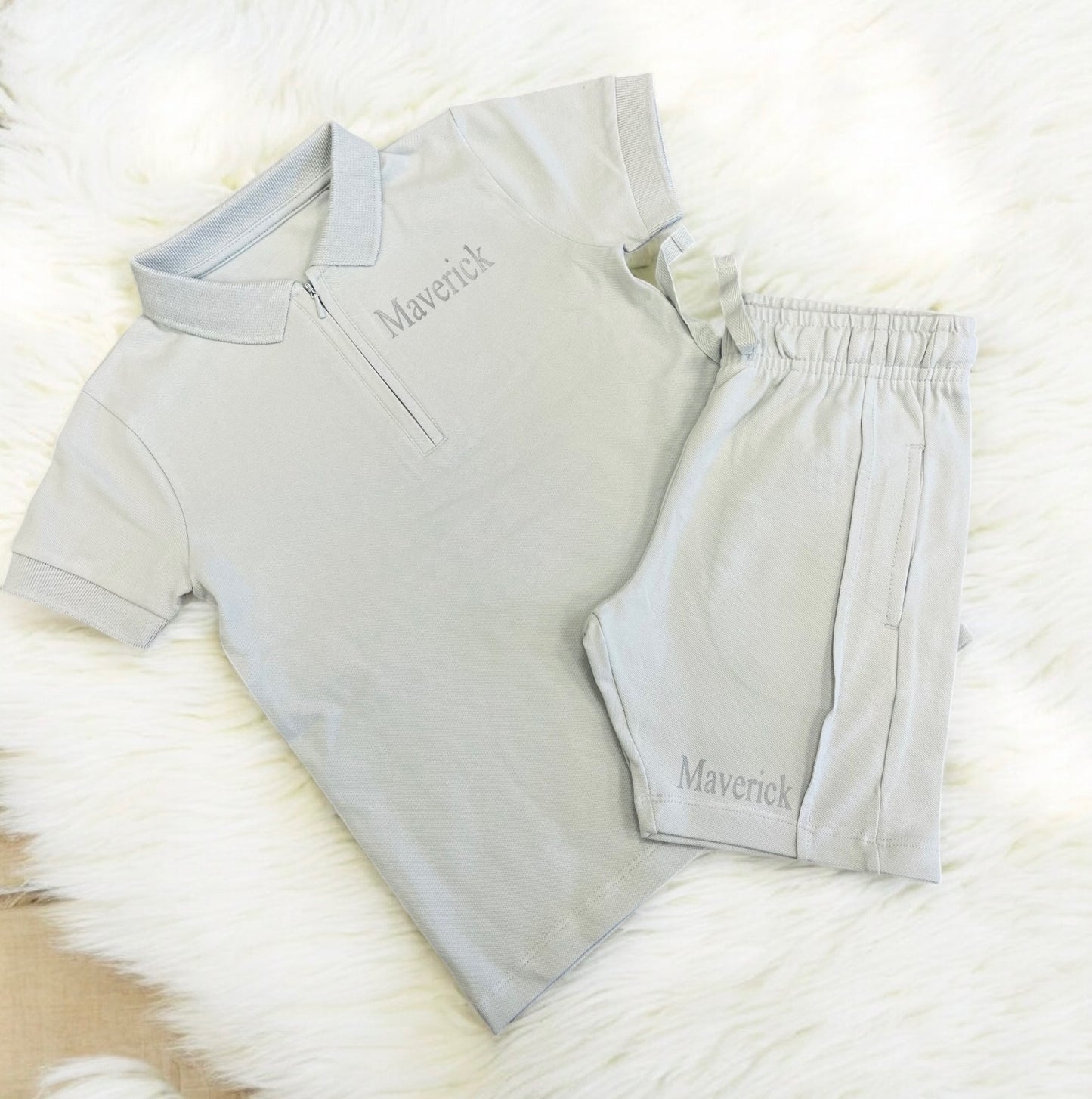 Smart zip neck shorts and tshirt set - vinyl