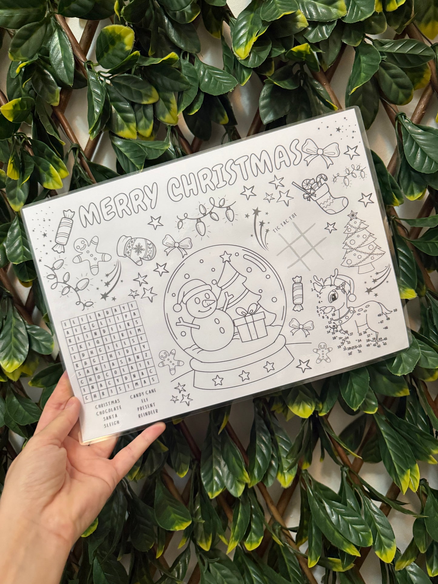 Colour your own Christmas placemat